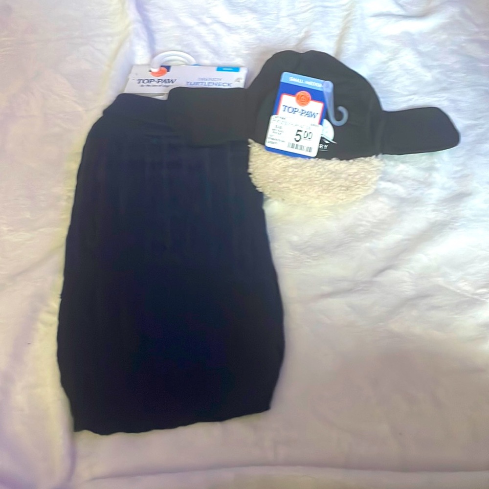 Top Paw Dog Sz Small Turtle Neck and Hat New!!!